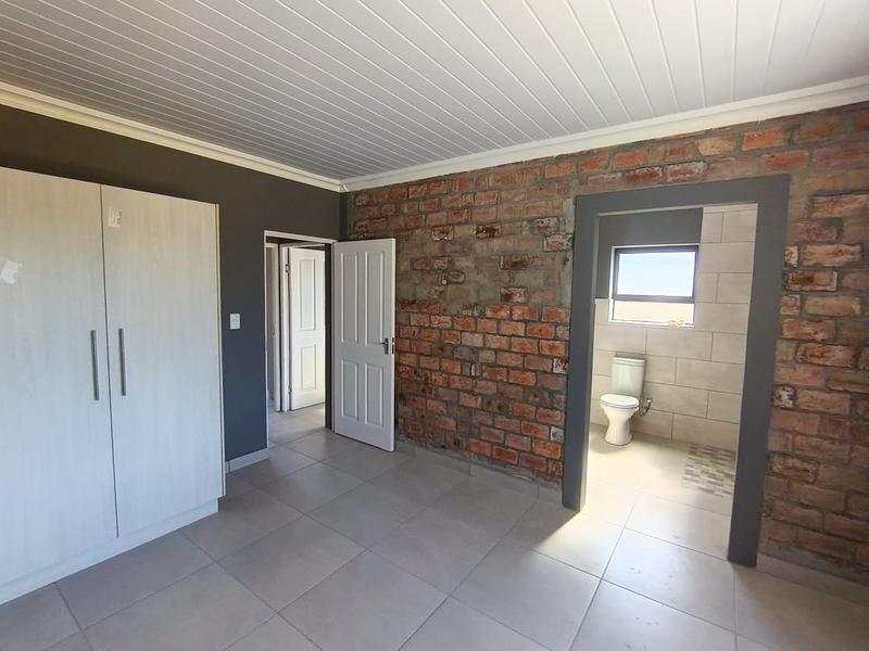 3 Bedroom Property for Sale in Albertinia Western Cape